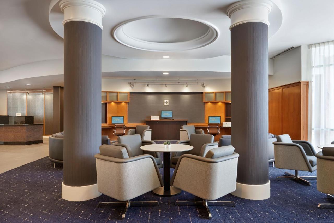 คอร์ตยาร์ด บาย แมริออท มาร์คแคม Hotel มาร์คัม ภายนอก รูปภาพ